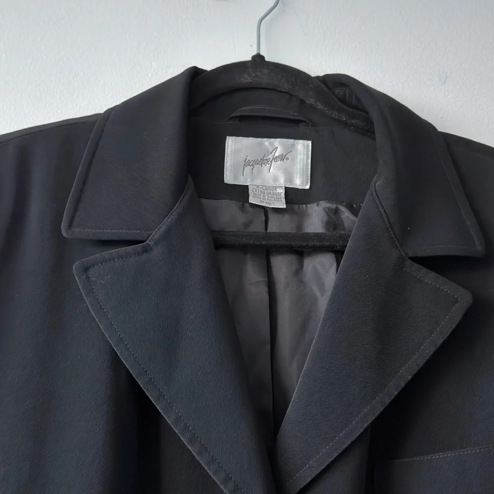 Classic Black‎ Women's Button Down Coat - Picture 2 of 4